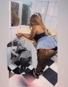 Mabel25 Public Immagine  2