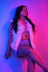 MelinaChavez Splashes of Color💙💗 Pic