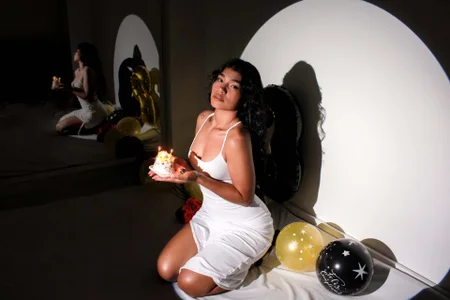 HAPPY BIRTHDAY TO ME! 🤍🎂🌹 de MILEY_JOAS2  6 Imagens