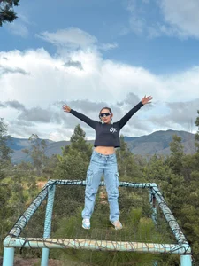 A daring girl de MiiaaMoonroee  4 Imagens