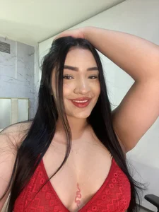 stefany_duque1_ Public Pic 4