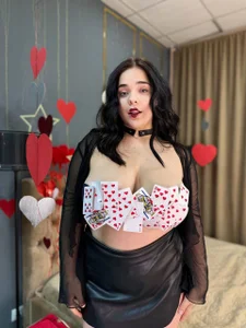 Eliss_Shyyoの❤️ or 🖤 ?の 2枚の写真