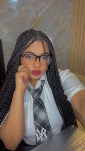 Sexy secretary de Saraa_M Foto 3