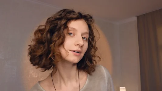 Leya_Curly a bit of me Pic 3