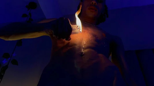 Liam__Mercury 🕯️🔥Fire and Wax 사진
