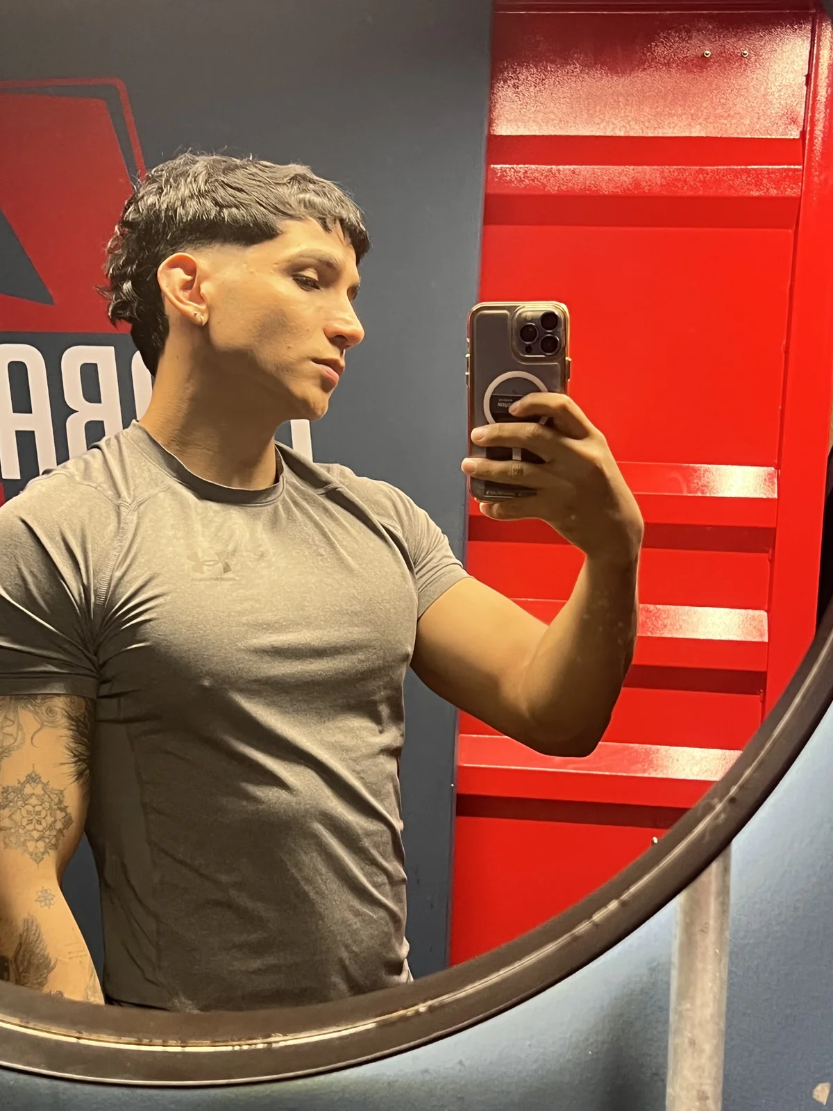 muscle_boyhorny Poză populară 8993