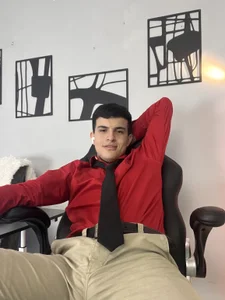 nico_pelusa A very important moment 😈 Immagine  5