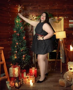 Amanda-Cruz ☃️🎁 Xmas 2025 Pic 7