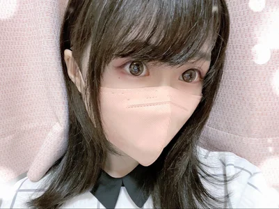 Nonchan_ 自撮り写真 صورة واحدة|Nonchan_ 自撮り写真 صورتان|Nonchan_ 自撮り写真  4 صور|Nonchan_ 自撮り写真  4 صورة