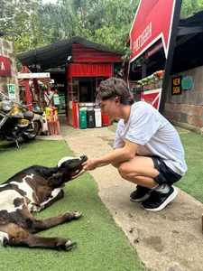 Noah_Kirk_ Public зображення 2