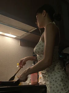 AuroraGoldenVoice Public Pic 7