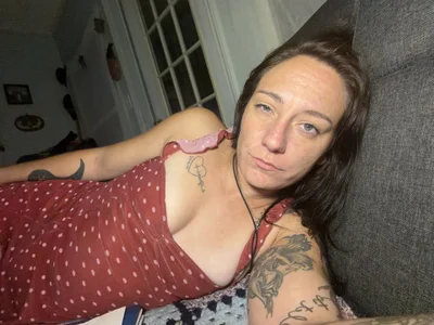 Just me od xnaomifox  4 snímek
