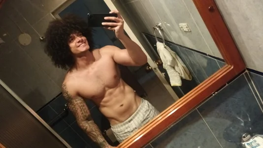 curly_muscle Public Pic 3