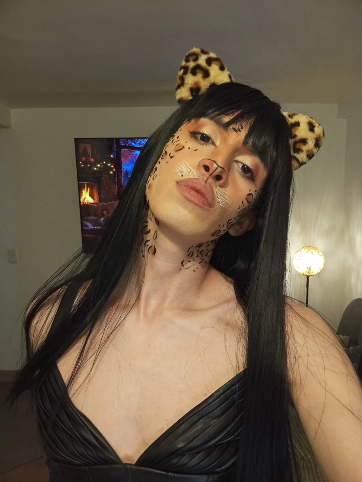 Andy_Roses 😽 Who’s ready for some Halloween fun? صورة واحدة|Andy_Roses 😽 Who’s ready for some Halloween fun? صورتان|Andy_Roses 😽 Who’s ready for some Halloween fun?  3 صور|Andy_Roses 😽 Who’s ready for some Halloween fun?  3 صورة