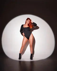 AnnyaEvans 🤍🖤 Εικόνα