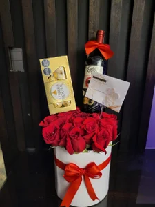 RenataLeclair A nice gift from someone special Pic 9