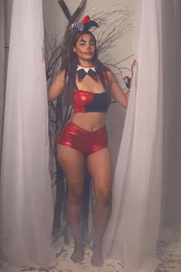valery_candy8 sweet or trick? 😈🔥🎃 - {count, plural, one {תמונה אחת} two {שתי תמונות} many {# תמונות} other {# תמונות}}