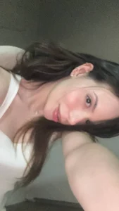 TonishaThal Public Pic 3