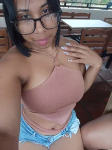 KarlieMoore kullanıcısının Hi Guys <3 albümü -  2 fotoğraf