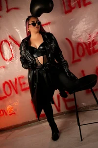 BellaPeers_ Be my valentines 💔 Pic 4