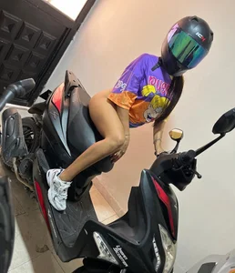 KatiaMoore kullanıcısının Tempting and Seductive albümü -  9 fotoğraf