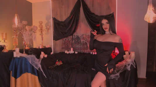 KateSunder Special Show- Morticia Addams Pic 6