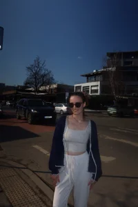 Elena_Elle Public - {count, plural, one {תמונה אחת} two {שתי תמונות} many {# תמונות} other {# תמונות}}