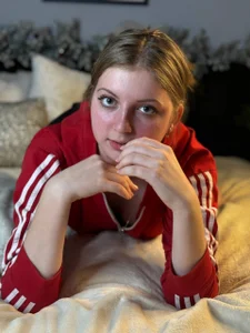 VerllineUrquidez Home photo shoot Pic 2