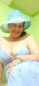 jazmin_mature_Sweet jazmín 😍😍 Bild 2