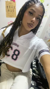 bloom444 Happy 🤍 Foto 3