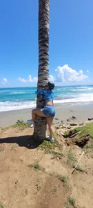 teretwerk_23 on the beach Pic 2