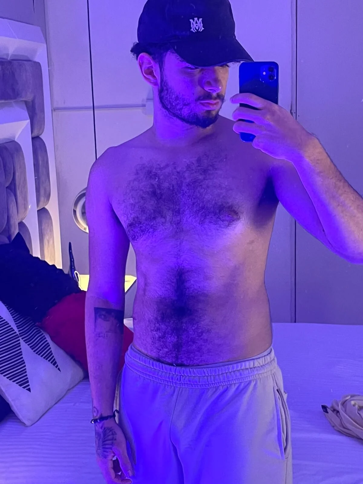 LucasThomson_ Poză populară 2181