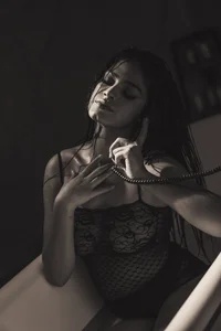 LiaSalvatore: Classic ( 2 фото)