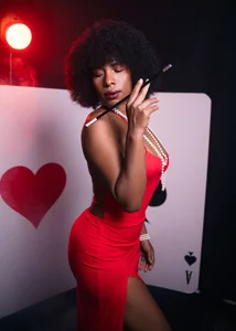 CardyKambell1 ♥️♠️♦️ Hình 2