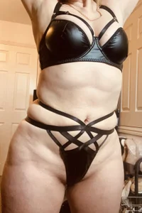 Mistress-LillyRose's photo