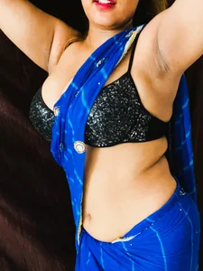 Ritu-Babe Public 사진