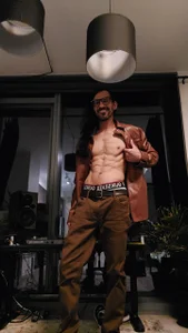 leather & brown de Youreherewithme  4 photos