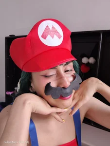 BimboSouls MARIO hot Foto 5