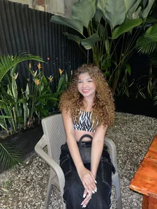 Gab_0212 Do you like my hair of this color? Pic