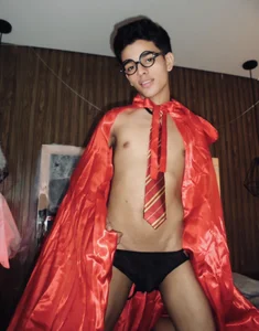 owen__johnson let me be the magician of your wishes💫 Fotka 2