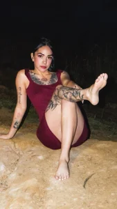 Candy_dim Waiting for my Gentleman Pic 5