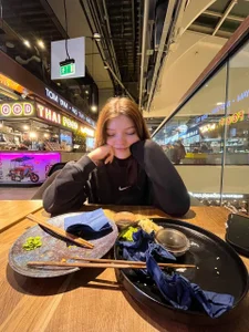 Publics de Helgawithyou  7 Imagens