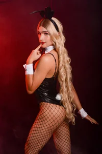 saskia_secret YOUR SEXY AND FIREBUNNY 🐰🔥 Pic 2