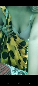 BHABHI_LOVE kullanıcısının Public albümü -  4 fotoğraf