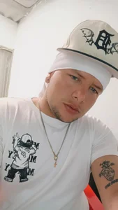 I AM A SEXY BOY de Marteve  3 Imagens