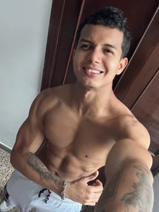 Paradise_boy__ 🫣😁 . fénykép