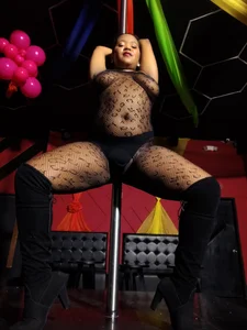 Pool dance 😏🥵 de sweet-liliith Foto 7