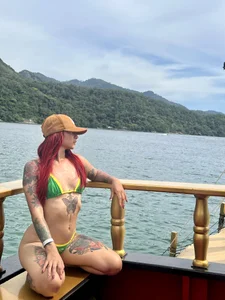 Beautiful days in Rio 🇧🇷🦎🌴 de HannaRed_  8 photos