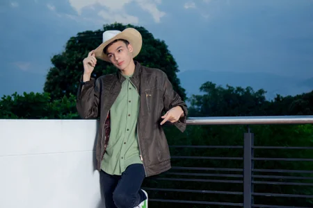 Gerony_ Public صورة واحدة|Gerony_ Public صورتان|Gerony_ Public  6 صور|Gerony_ Public  6 صورة