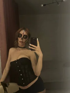 CarolynHale halloween Pic 3
